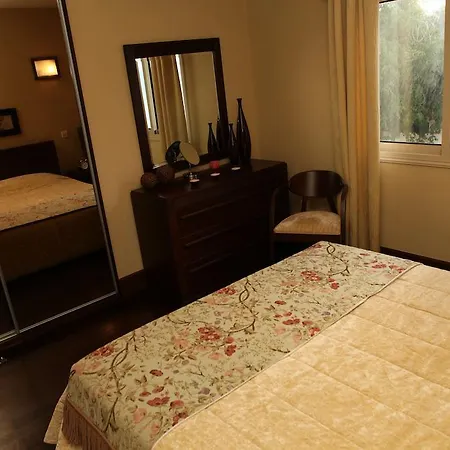 Quattro Sea View Beachfront Ap 6 Larnaca